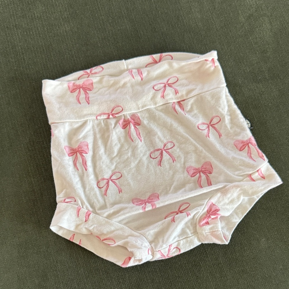 Kyte Baby Bow Print Bummies Size 2T